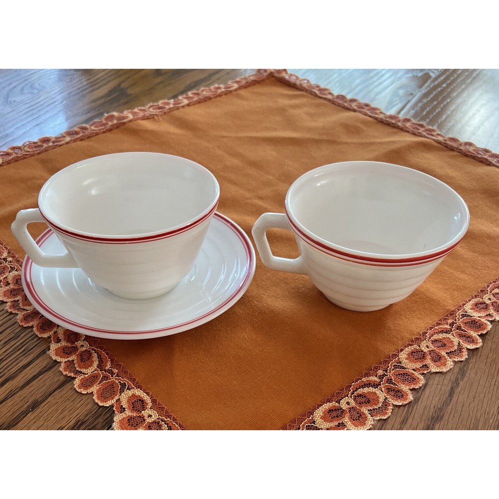 1940's HAZEL ATLAS  Moderntone Platonite 2 Cups & 1 Saucer Red Stripe Art Deco